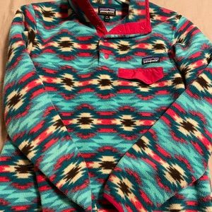 Patagonia pull over